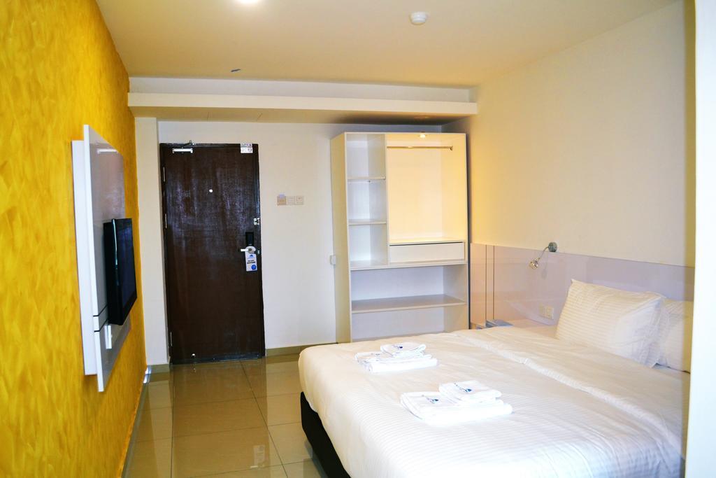 Yew Boutique Hotel Teluk Intan Habitación foto