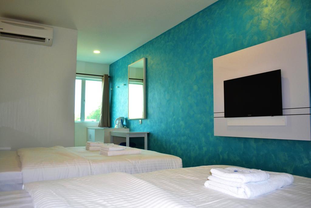 Yew Boutique Hotel Teluk Intan Habitación foto