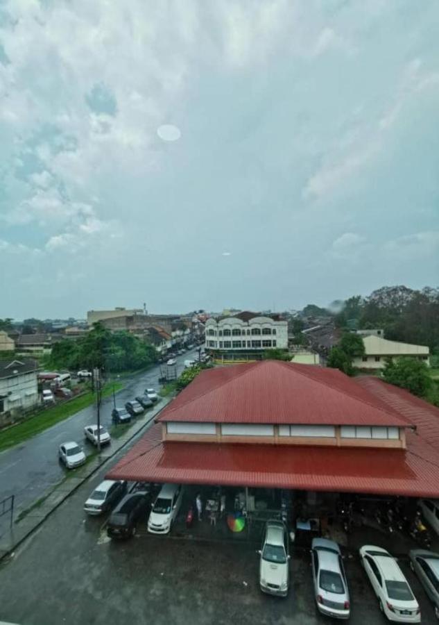 Yew Boutique Hotel Teluk Intan Exterior foto
